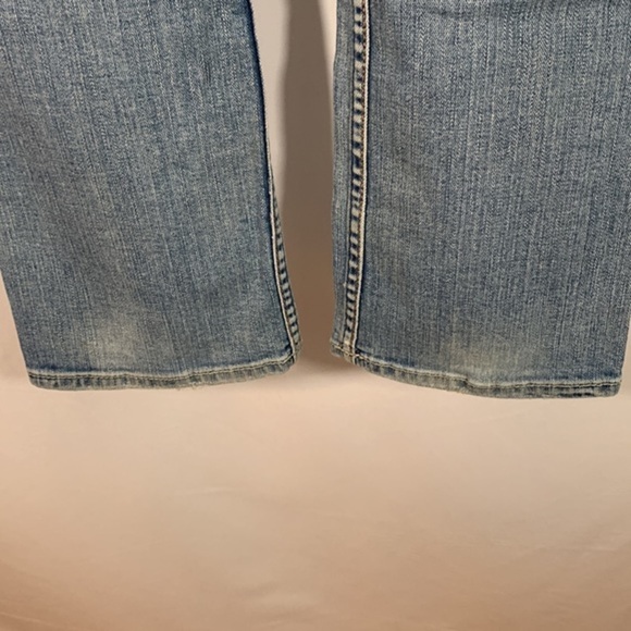 Silver Jeans Co. Light Blue Toni Distressed Jeans - Picture 11 of 13